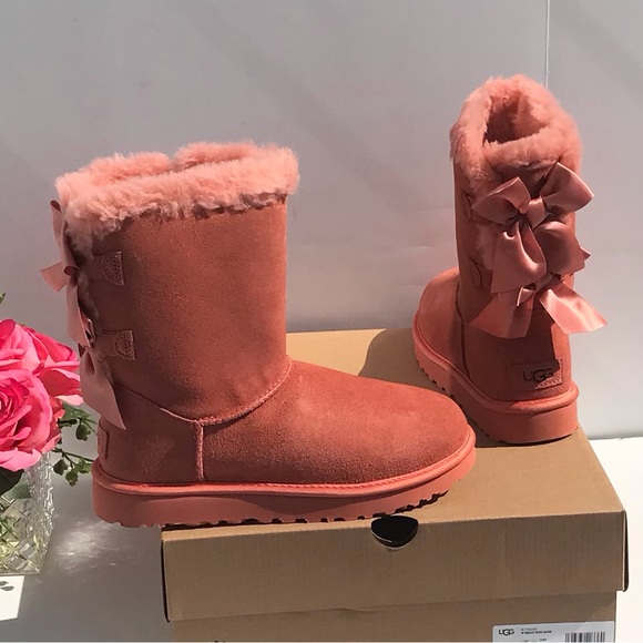 UGG Bailey Bow Satin - Picture 2 of 10